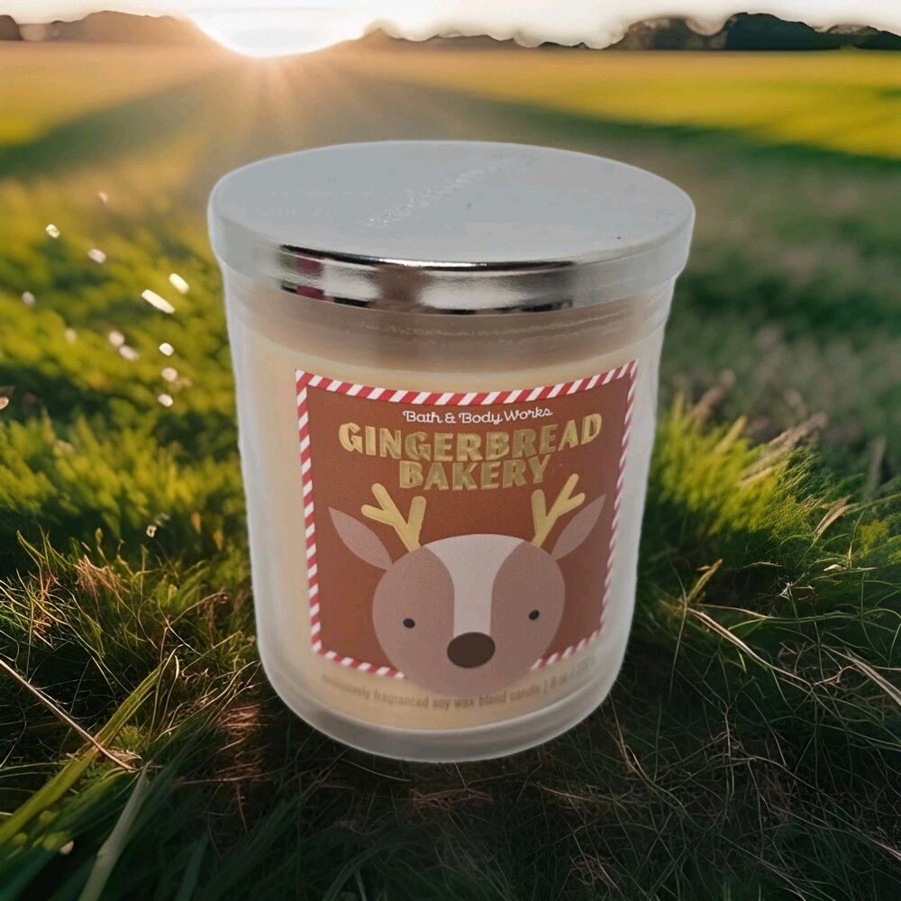 NEW Gingerbread Bakery 30-50 hours Single Wick Candle 8 oz Bath & Body Works